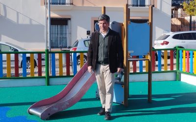 La sustitución de los pavimentos de seguridad de tres parques infantiles inicia las mejoras en dichas áreas de cara a la primavera